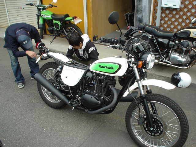 KAWASAKI 250TR ステンレスサイドカバー - 通販 - www